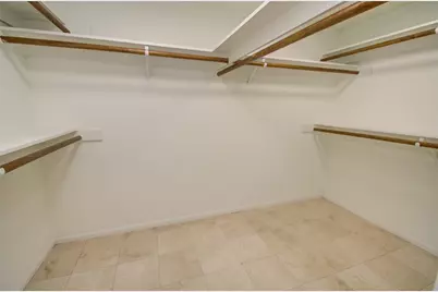 6 Town Oaks Place, Bellaire, TX 77401 - Photo 20