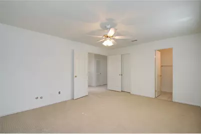6 Town Oaks Place, Bellaire, TX 77401 - Photo 24