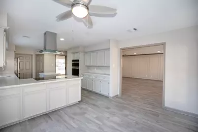 2108 Olympic Drive, League City, TX 77573 - Photo 6
