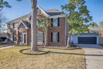 2108 Olympic Drive, League City, TX 77573 - Photo 2