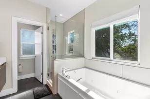 2210 Wipprecht St, Houston, TX 77020 - Photo 18