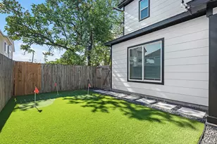 2210 Wipprecht St, Houston, TX 77020 - Photo 26