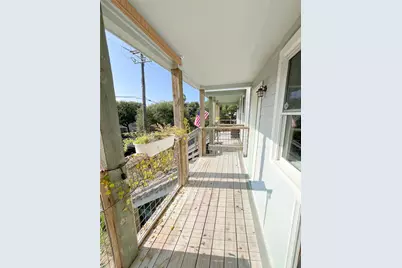 2008 - 2010 Avenue O 1/2, Galveston, TX 77550 - Photo 22