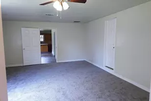 1003 W Hart Ave, Pasadena, TX 77506 - Photo 14