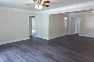 1003 W Hart Ave, Pasadena, TX 77506 - Photo 1