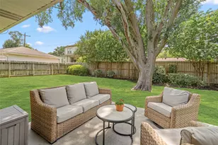 9018 Mullins Dr, Houston, TX 77096 - Photo 26