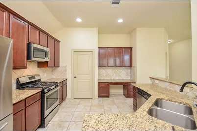 3234 Selene Dr, Missouri City, TX 77459 - Photo 8