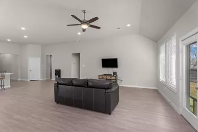 713 Ivory Creek Court, Willis, TX 77378 - Photo 18