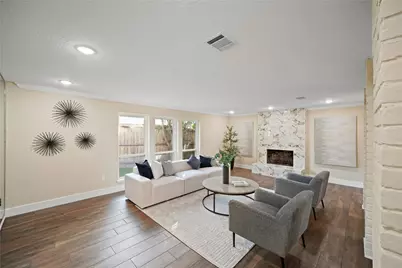 11804 Westmere Drive, Houston, TX 77077 - Photo 10