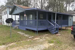 141 Cherry Tree, Livingston, TX 77351 - Photo 1