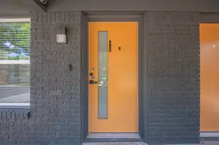 4202 Clay St, Houston, TX 77023 - Photo 10