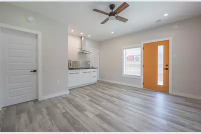 4202 Clay Street #A/C, Houston, TX 77023 - Photo 14