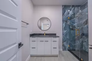 4202 Clay St, Houston, TX 77023 - Photo 12