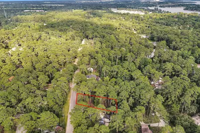 13997 Challenger Drive, Willis, TX 77318 - Photo 42