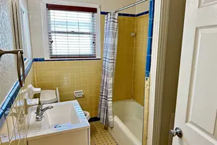 5222 Avenue O, Galveston, TX 77551 - Photo 10