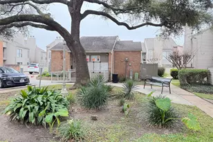 6701 Sands Point Dr, Houston, TX 77074 - Photo 20