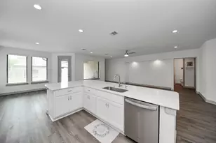 1567 Harvest Vine Ct, Friendswood, TX 77546 - Photo 22