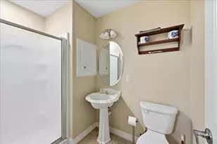207 Heartfield Ln, Anahuac, TX 77514 - Photo 30
