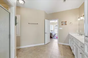 207 Heartfield Ln, Anahuac, TX 77514 - Photo 18
