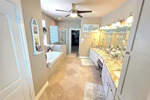 122 April Breeze St, Conroe, TX 77356 - Photo 32