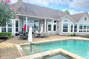 122 April Breeze St, Conroe, TX 77356 - Photo 4