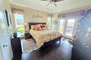 122 April Breeze St, Conroe, TX 77356 - Photo 34