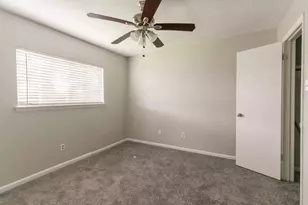 6930 Caddo Lake Ln, Houston, TX 77083 - Photo 16