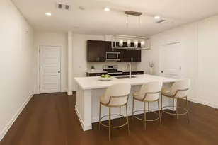 527 Autumn Ln, Livingston, TX 77351 - Photo 4