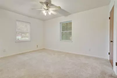 709 Bob-O-Link Lane, Wharton, TX 77488 - Photo 14