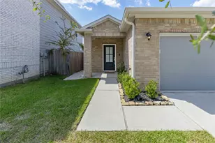 24751 Russet Bluff Trl, Houston, TX 77336 - Photo 2