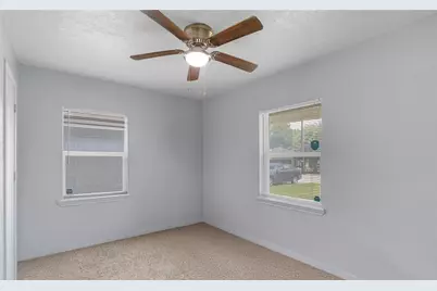 5021 Doolittle Boulevard, Houston, TX 77033 - Photo 16