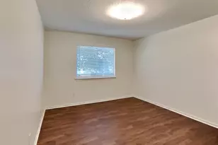 622 Oak Hill Dr, Kemah, TX 77565 - Photo 12