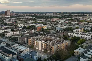 5821 Winsome Ln, Houston, TX 77057 - Photo 30