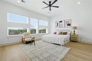 5505 Hershe St, Houston, TX 77020 - Photo 8