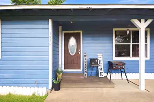 9326 Montgomery Ln, La Porte, TX 77571 - Photo 6