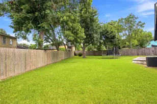 9326 Montgomery Ln, La Porte, TX 77571 - Photo 32