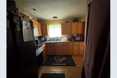 230 Deane Drive, Livingston, TX 77351 - Photo 6