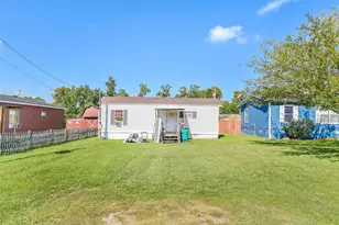 12755 Paradise View Ct, Willis, TX 77318 - Photo 14