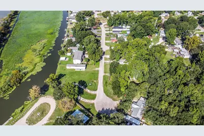 12755 Paradise View Court, Willis, TX 77318 - Photo 4