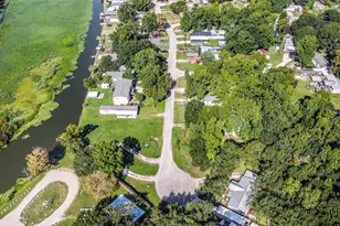 12755 Paradise View Ct, Willis, TX 77318 - Photo 4