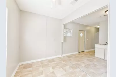 12755 Paradise View Court, Willis, TX 77318 - Photo 8