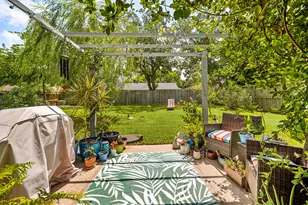 302 Forest Hills Dr, League City, TX 77573 - Photo 14