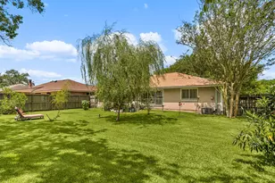 302 Forest Hills Dr, League City, TX 77573 - Photo 18