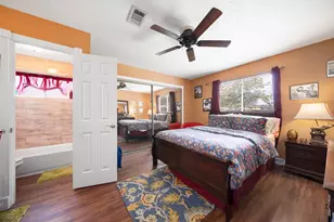 302 Forest Hills Dr, League City, TX 77573 - Photo 8