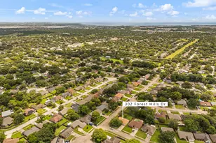 302 Forest Hills Dr, League City, TX 77573 - Photo 24