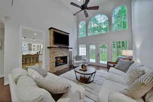 25 Berry Blossom Dr, The Woodlands, TX 77380 - Photo 12