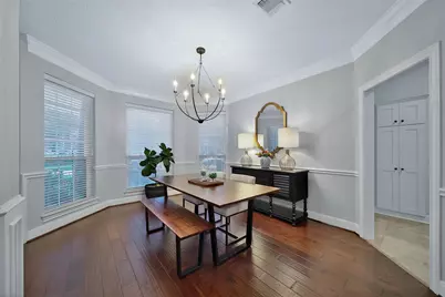25 Berry Blossom Drive, The Woodlands, TX 77380 - Photo 6