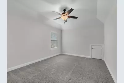 11811 St Augustine Drive, Mont Belvieu, TX 77535 - Photo 36