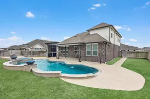 11811 St Augustine Dr, Mont Belvieu, TX 77535 - Photo 6