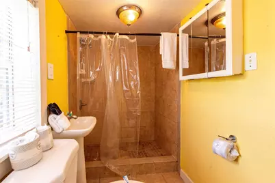 1224 Avenue L, Galveston, TX 77550 - Photo 36